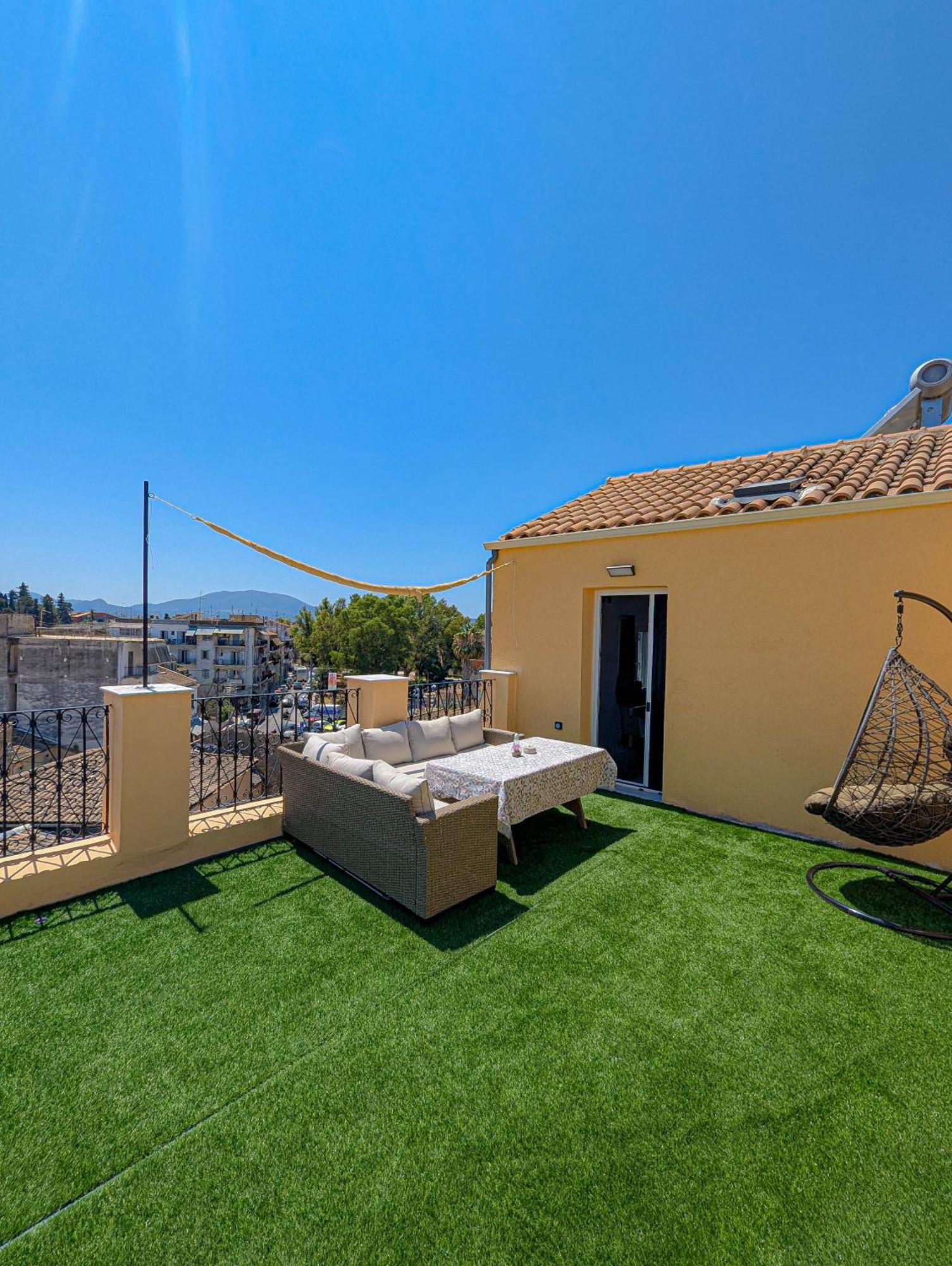 Ionian Pearl Apartments And Suites Corfu  ภายนอก รูปภาพ